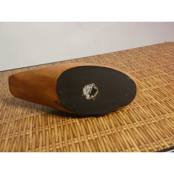 Vintage Wooden Duck Decoy With Glass Eyes - Picture 7 of 7